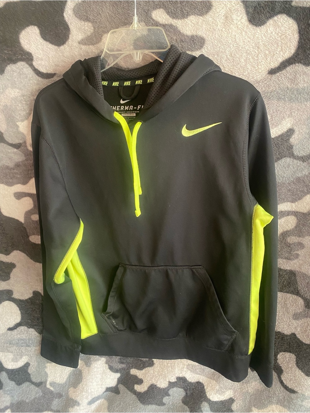 Nike Therma-FIT Hoodie